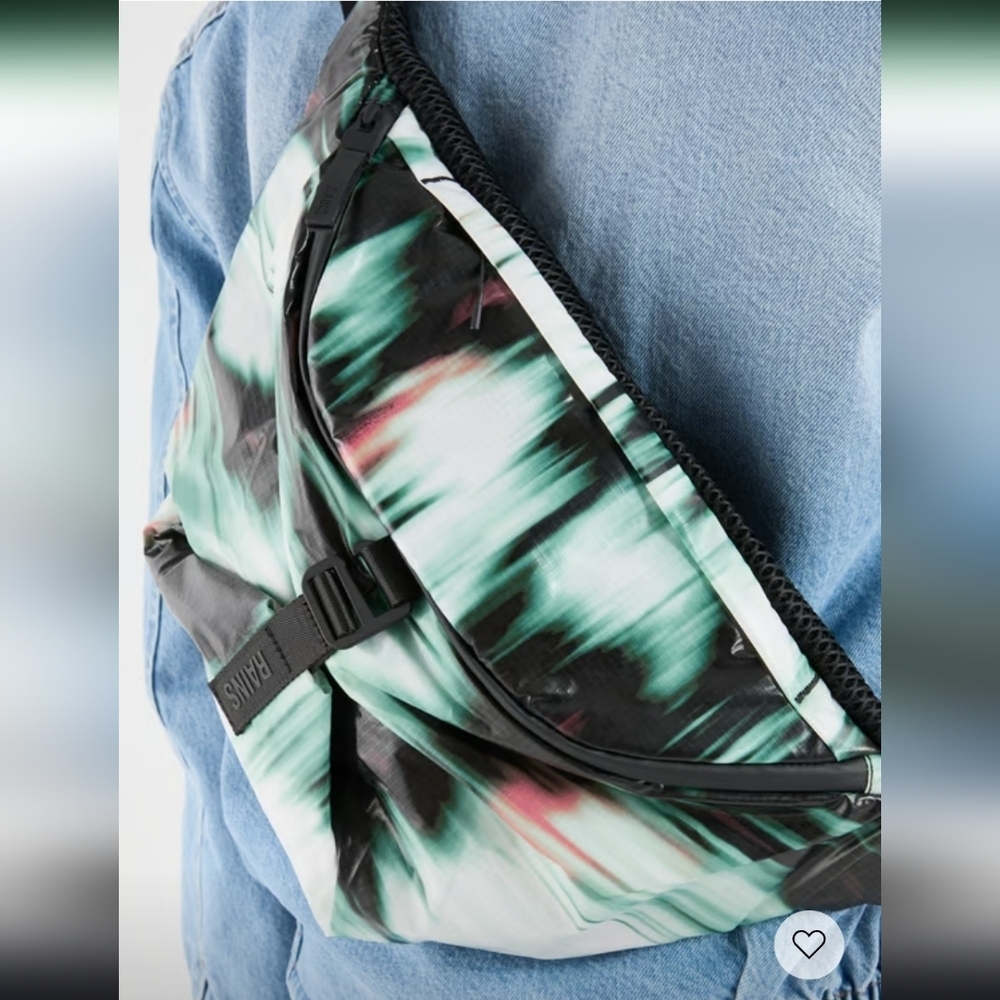 NWT! RAINS, UNISEX , Sibu Bum Bag Large, Blur, MSRP $135 - Picture 2 of 16